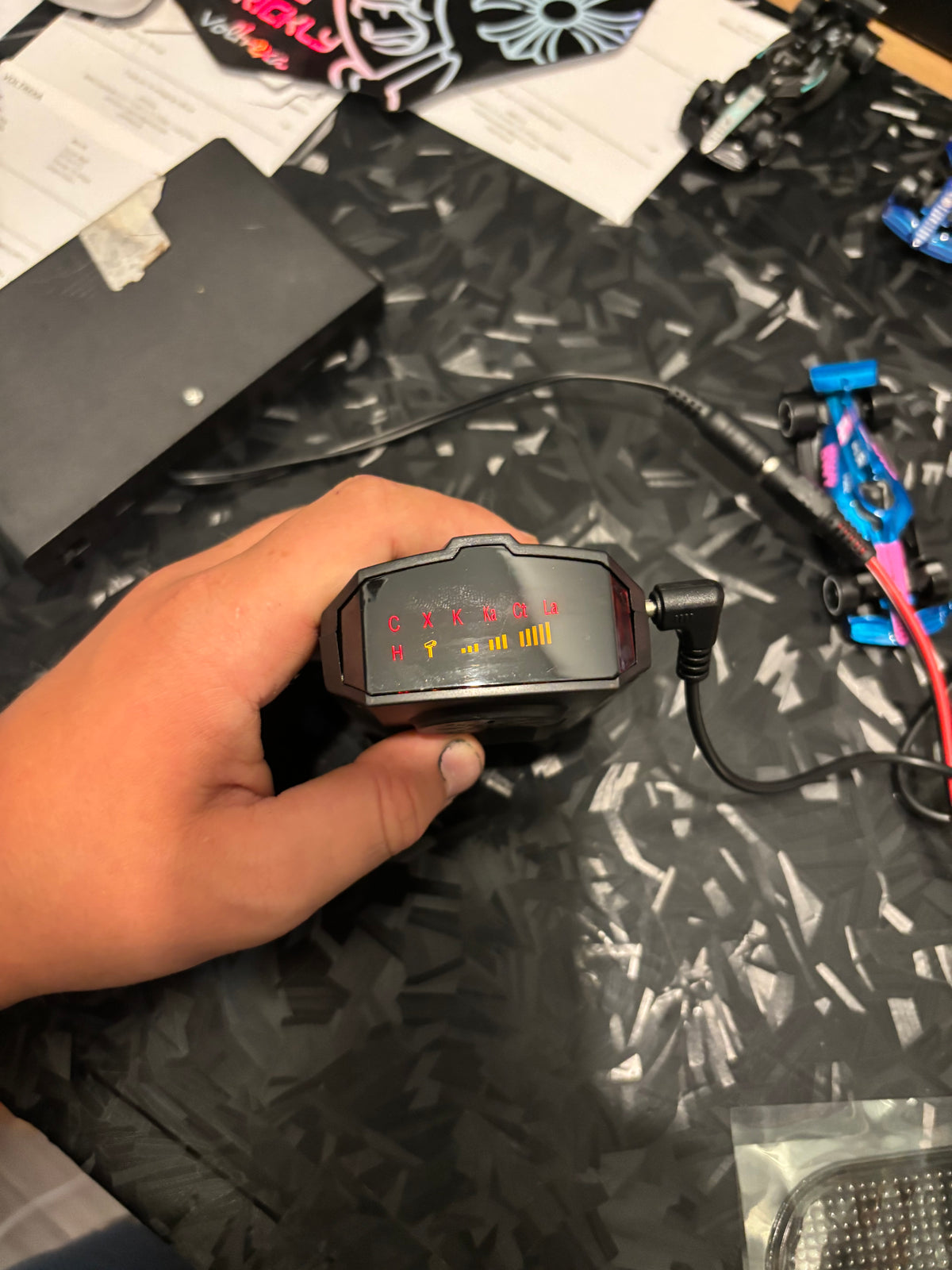 Battery powered radar scanner