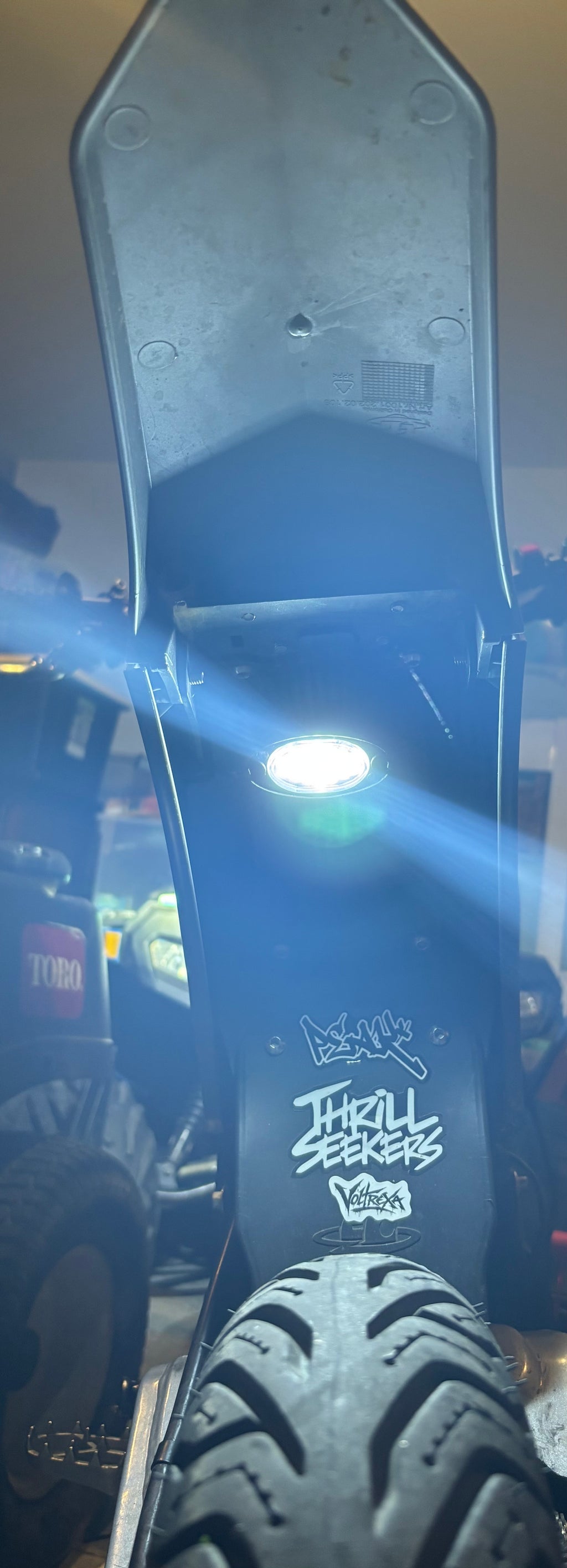 Universal Battery Powered Rocklight V2